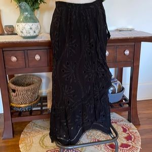 Anthro|Maeve Nicola Black Eyelet Faux Wrap Maxi Skirt - size 00
